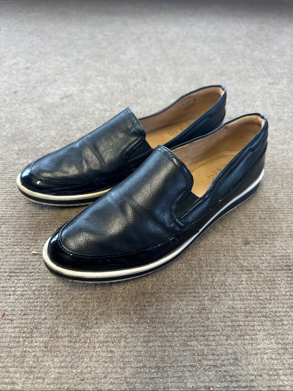 Naturalizer Black Slip on shoes size 8 women’s